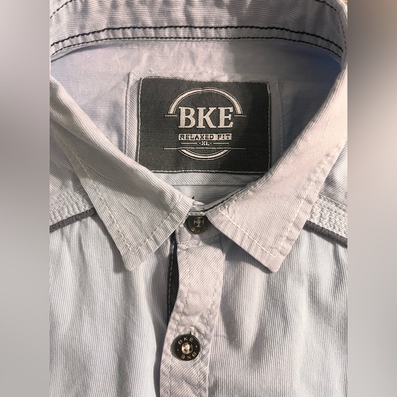 BKE Button-Up Men's Gray/Light Blue, Size XL - Picture 4 of 8
